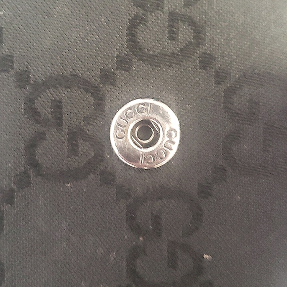 Authentic Monogram Canvas Eclipse Gucci Wallet - Picture 4 of 10